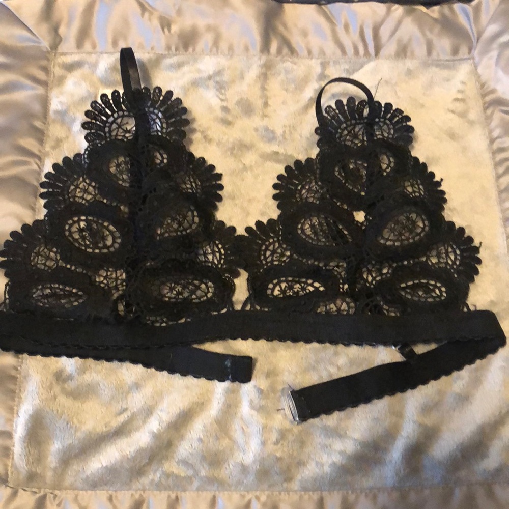 Black Bralette